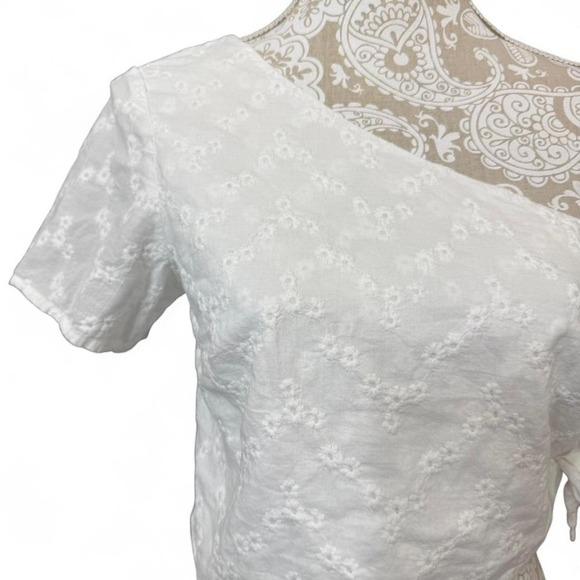 Show Me Your Mumu White Off the Shoulder Side Tie Cropped T Shirt Size Medium - Picture 2 of 5